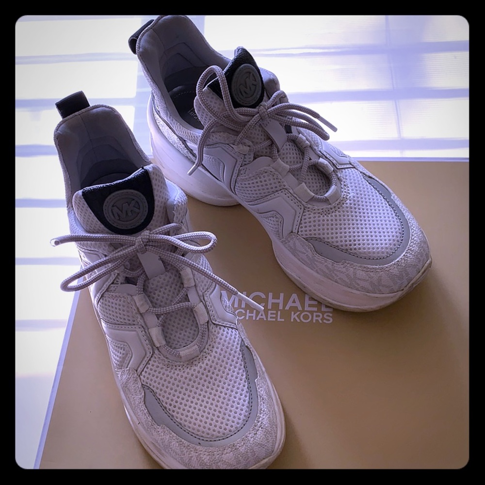 Olympia Michael Kors Sneakers 7.5